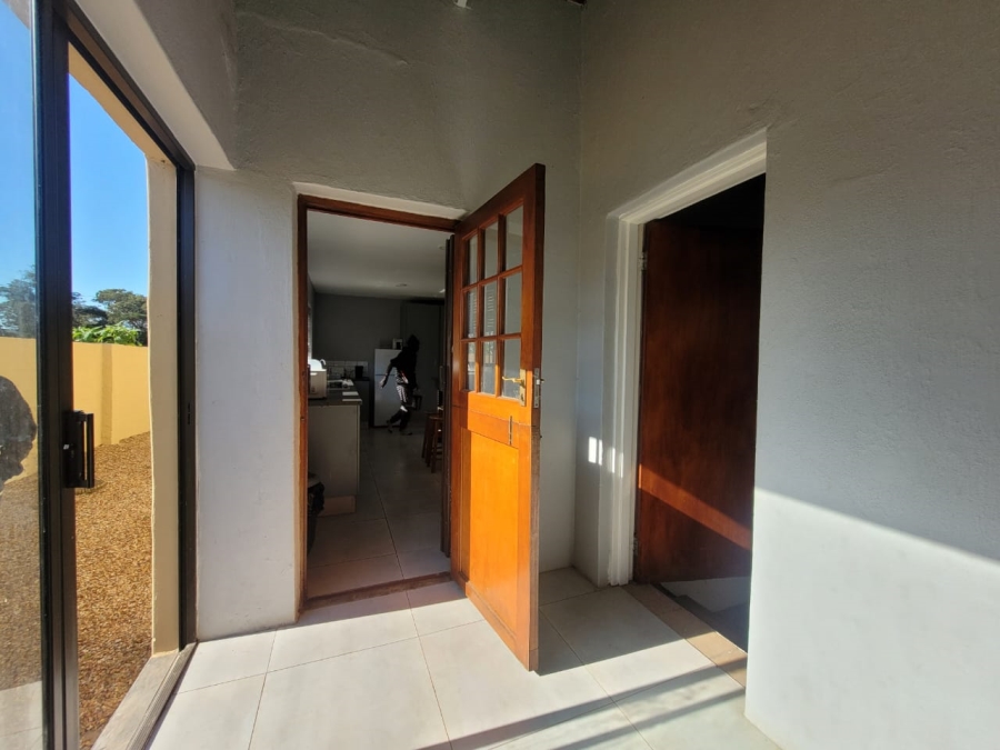 To Let 3 Bedroom Property for Rent in Humansdorp Eastern Cape